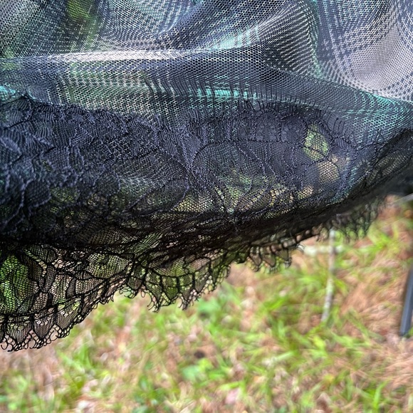 Red Valentino Green And black plaid Lace Dress - Picture 7 of 11